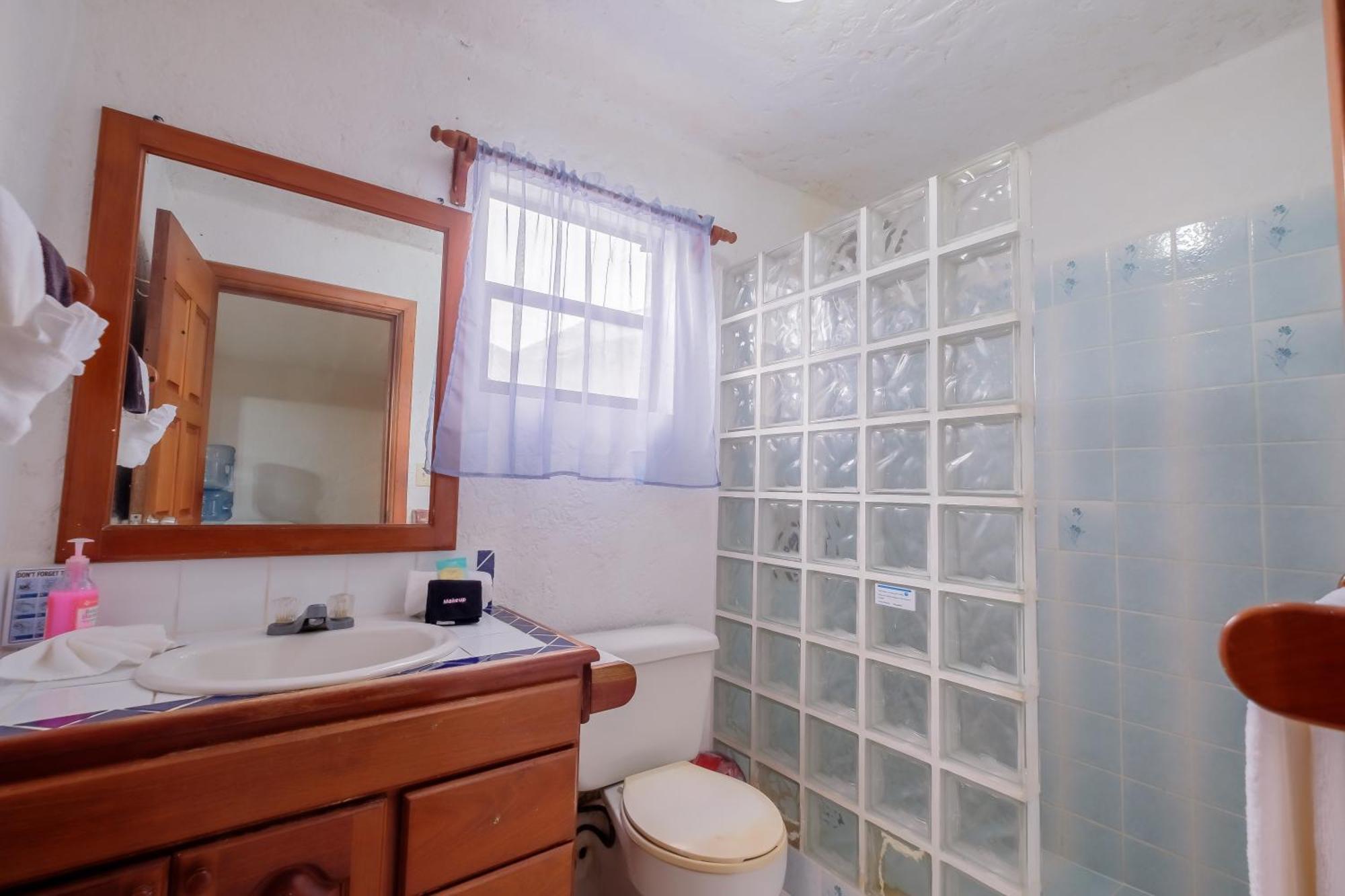 Seven Seas Resort Adults Only Сан Педро Екстериор снимка